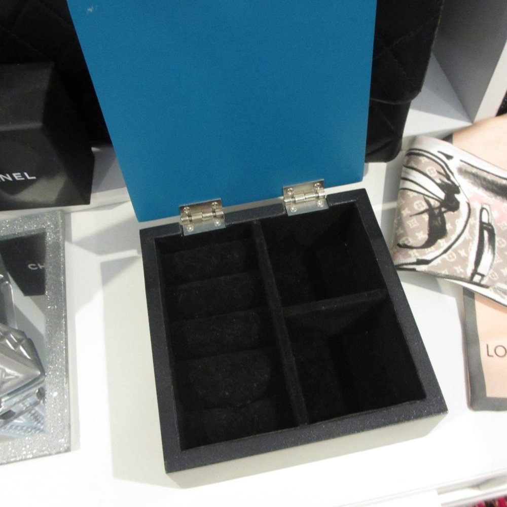 Turquoise Jewelry Box - Picture 5 of 8